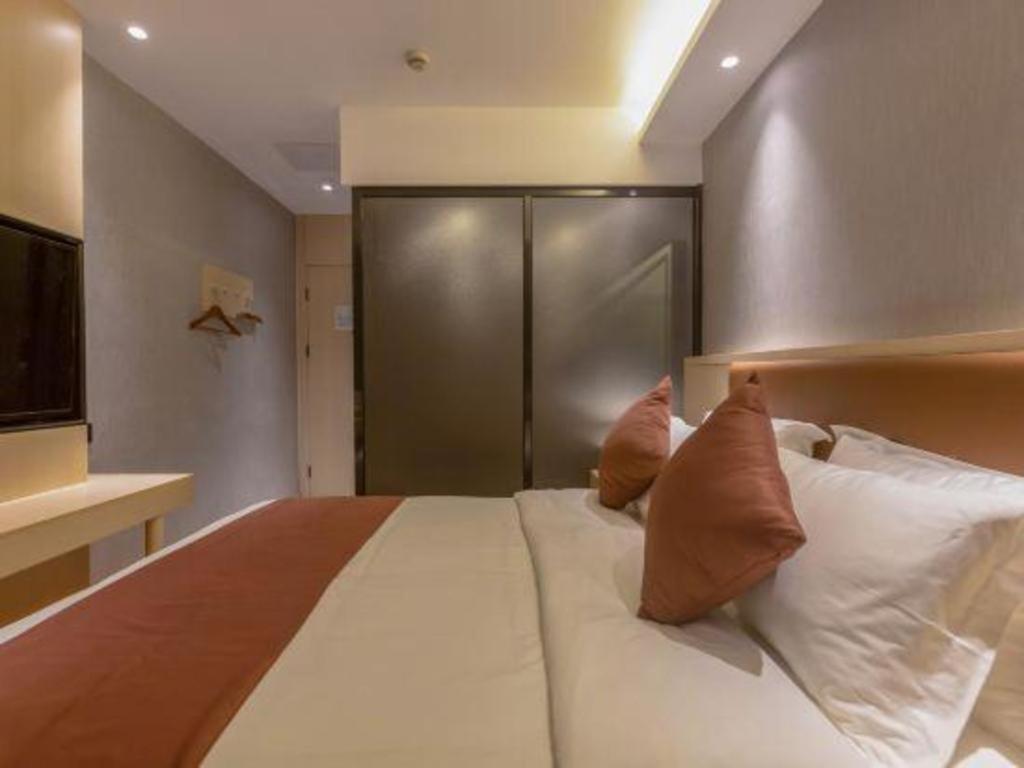 Hotel Gya Long Distance Passenger Terminal Station 4*