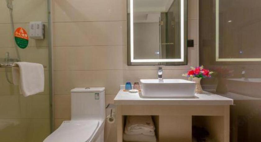 Hotel Gya Long Distance Passenger Terminal Station 4*